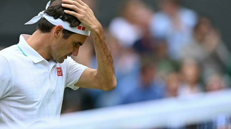'Major upset': Federer faces defeat in Wimbledon quarter-finals